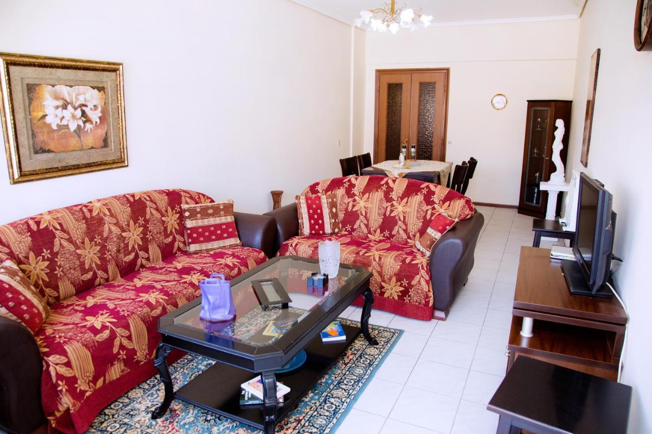 Comfortable House With Warm Hospitality Катеріні Екстер'єр фото