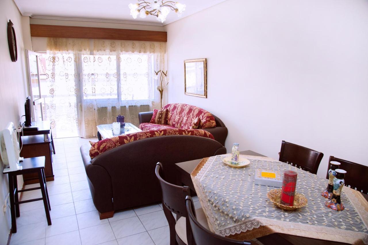 Comfortable House With Warm Hospitality Катеріні Екстер'єр фото